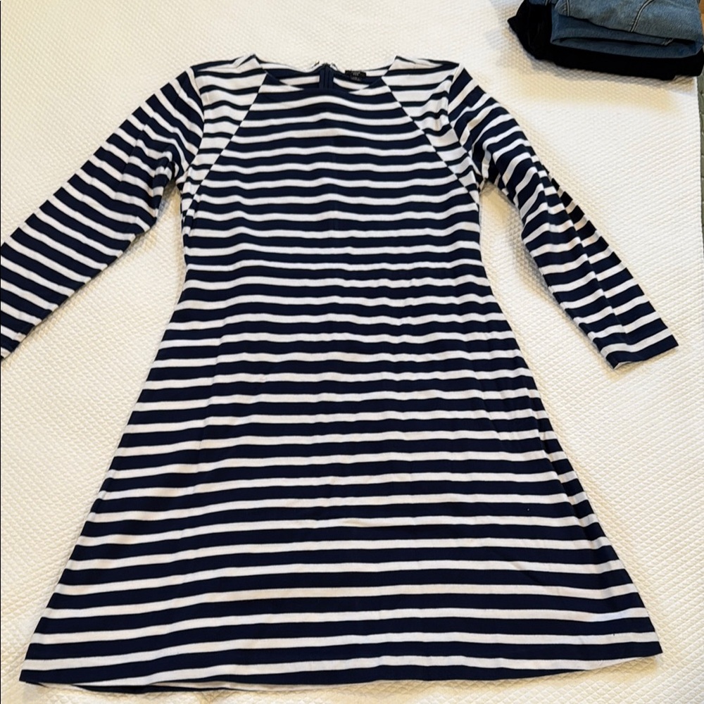 JCrew. Size M. Navy and White Striped Mini Dress